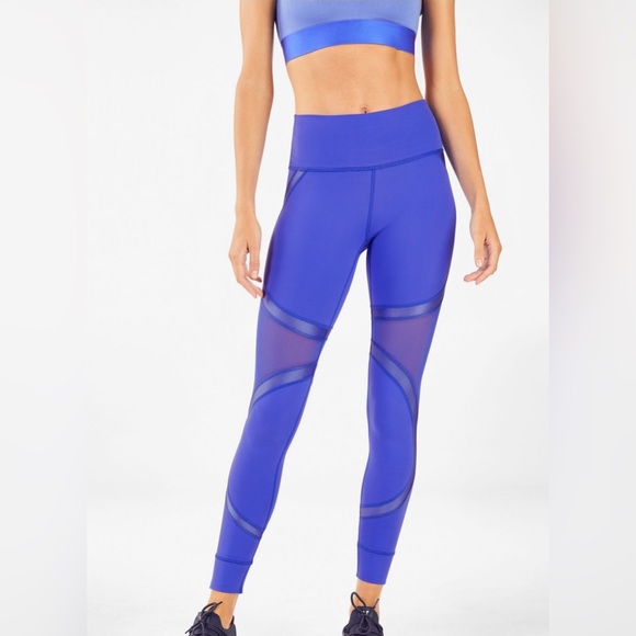Fabletics Pants - Define PowerHold® High-Waisted Legging - M tall